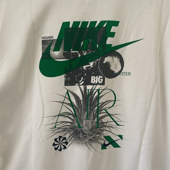 Nike Men’s T shirt - Picture 4 of 7